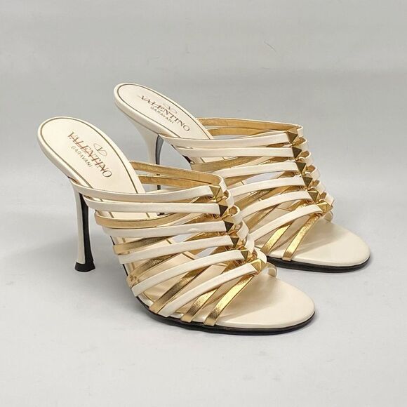 Valentino Garavani Rockstud Strappy Sandals Size 36 - Picture 8 of 15